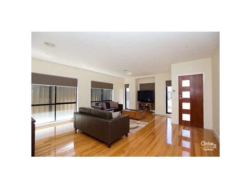 11 Percy Street, Newport VIC 3015