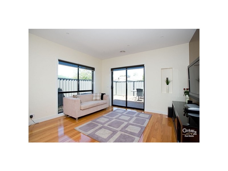 11 Percy Street, Newport VIC 3015