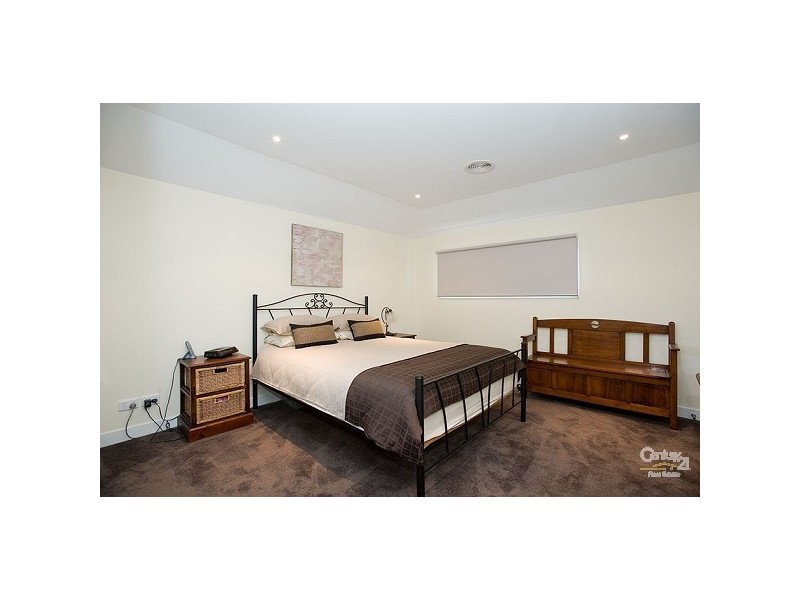 11 Percy Street, Newport VIC 3015