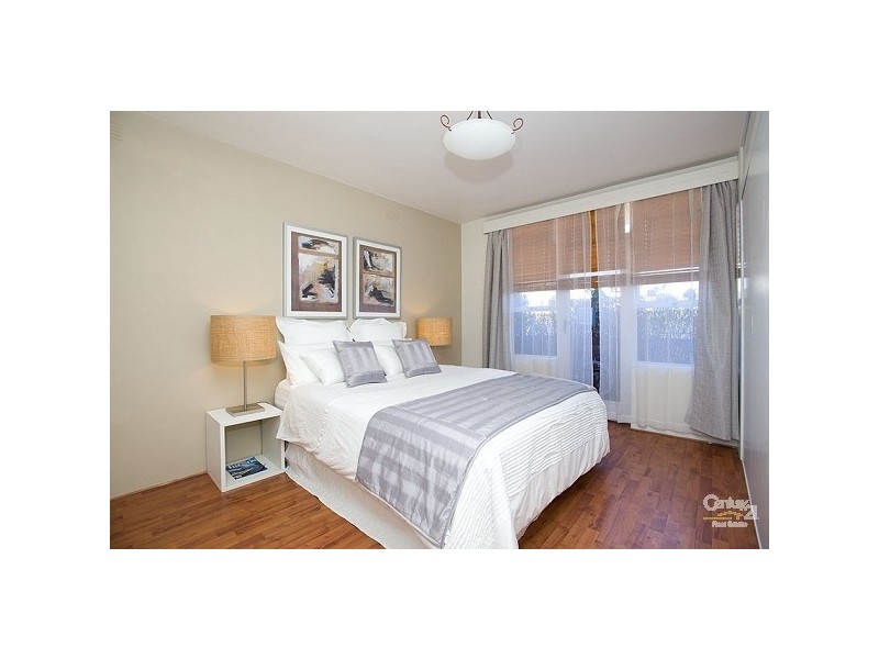 10/18 Station Road, Williamstown VIC 3016