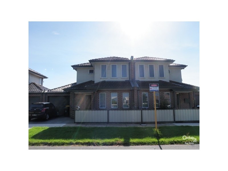 90 STEPHENSON STREET, Newport VIC 3015