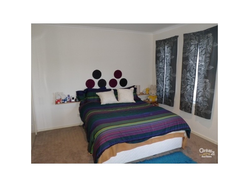 90 STEPHENSON STREET, Newport VIC 3015