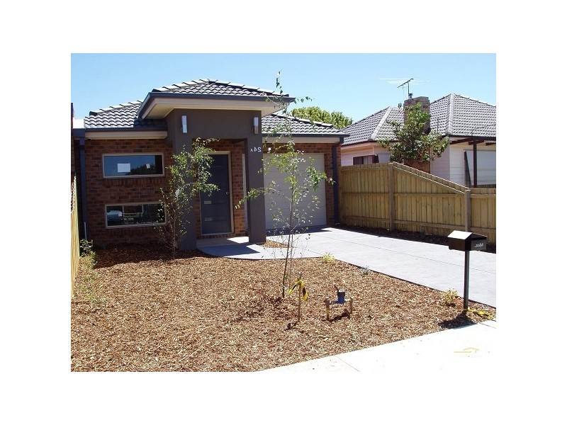 4 Amaranth Avenue, Altona North VIC 3025