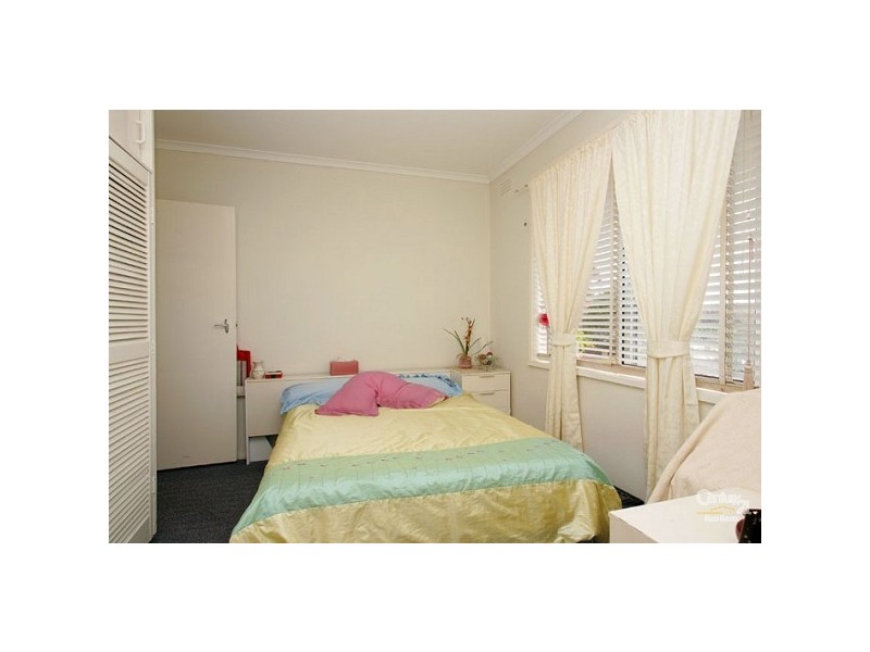 10/256 SOMERVILLE ROAD, Kingsville VIC 3012