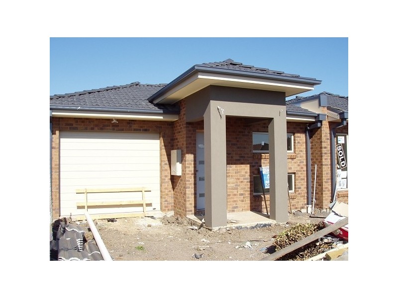 1/4 Amaranth Avenue, Altona North VIC 3025