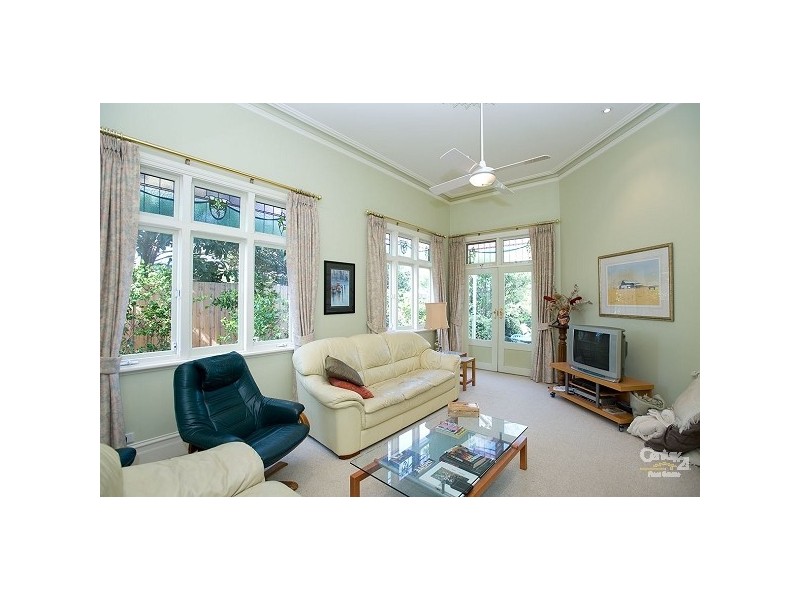 77 Railway Crescent, Williamstown VIC 3016