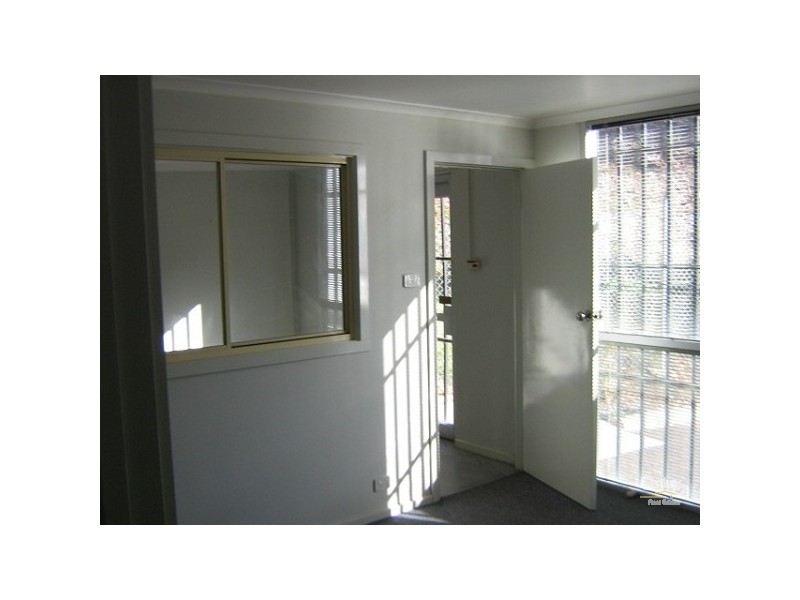 13/12-20 James Court, Tottenham VIC 3012