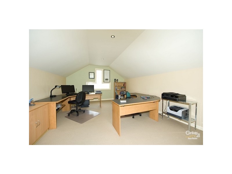 291 Melbourne Road, Newport VIC 3015