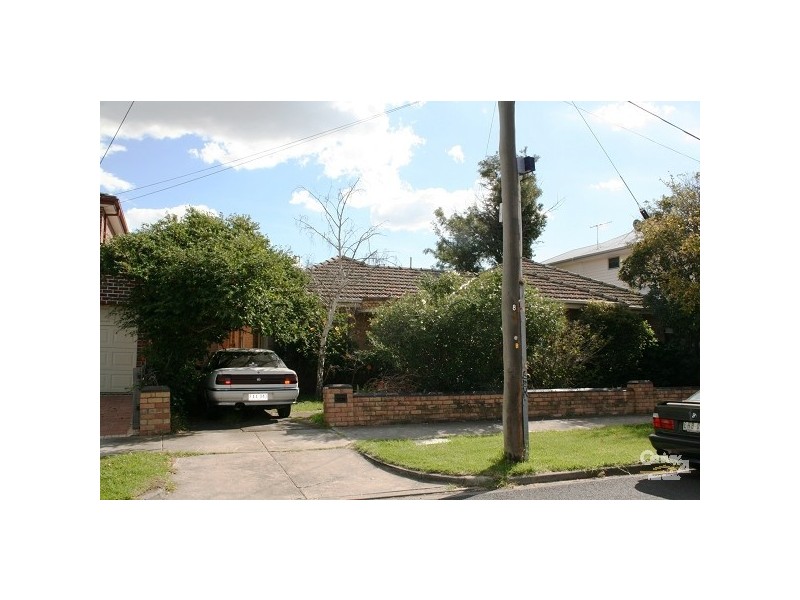 38 Kernot Street, South Kingsville VIC 3015