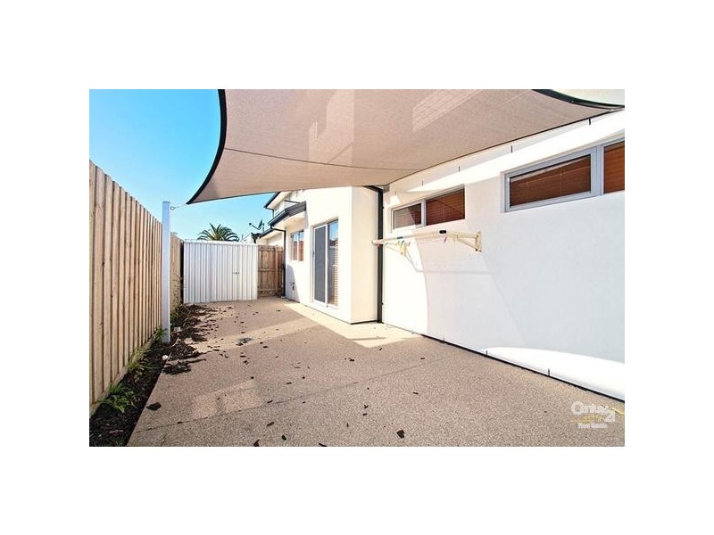 1/48 BLENHEIM ROAD, Newport VIC 3015