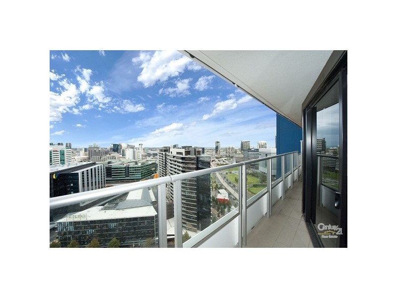 2412/100 Harbour Esplanade, Docklands VIC 3008