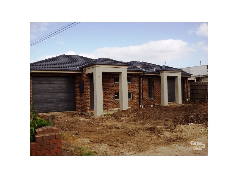 25 Corrigan Avenue, Brooklyn VIC 3012