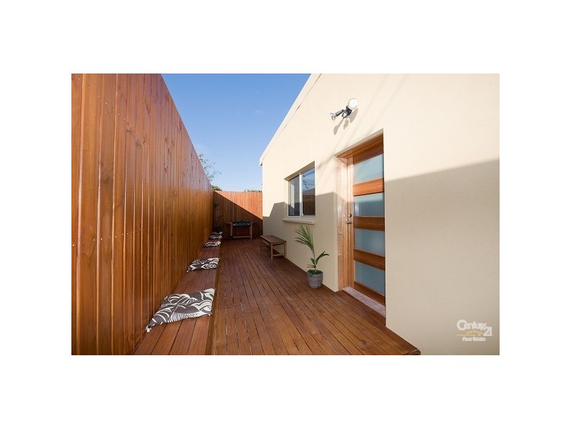 3/10 Blenheim Road, Newport VIC 3015