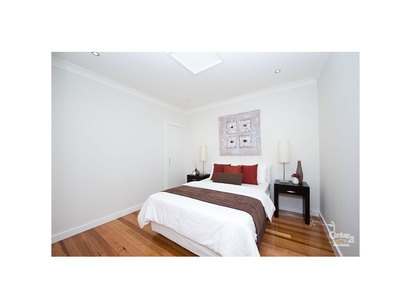 3/10 Blenheim Road, Newport VIC 3015