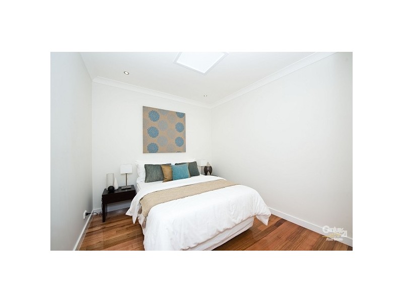 3/10 Blenheim Road, Newport VIC 3015