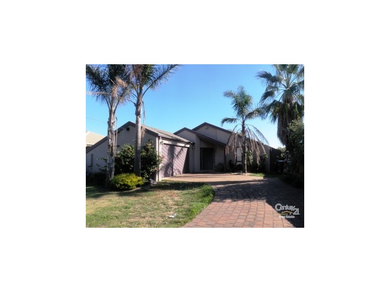 7 DORIS DRIVE, Hoppers Crossing VIC 3029