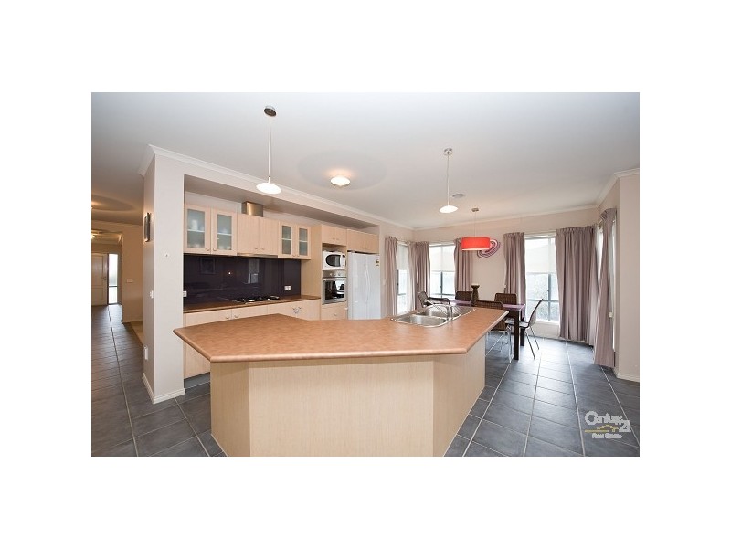 19 Astley Crescent, Point Cook VIC 3030