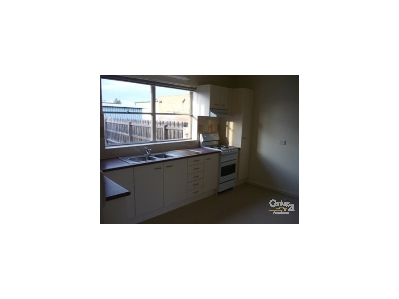 72 WOODS STREET, Laverton VIC 3028