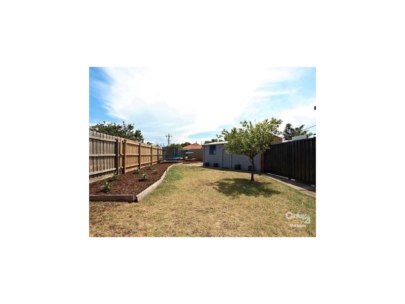 16 O BRIEN COURT, Altona Meadows VIC 3028