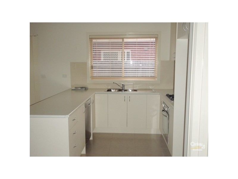3/21 BASIL STREET, Newport VIC 3015