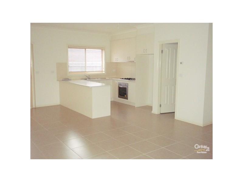 3/21 BASIL STREET, Newport VIC 3015