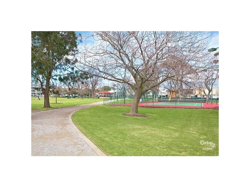 UPSTAIRS 225 NELSON PLACE, Williamstown VIC 3016