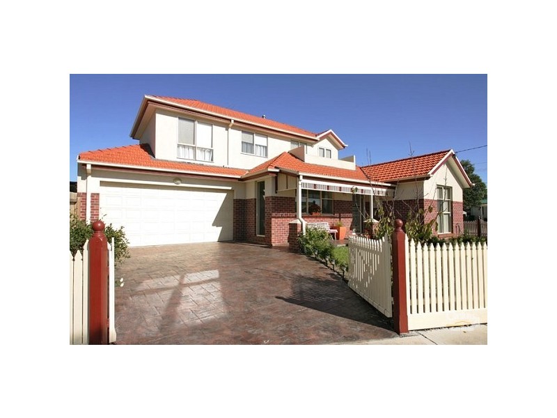 13 PERCY STREET, Newport VIC 3015
