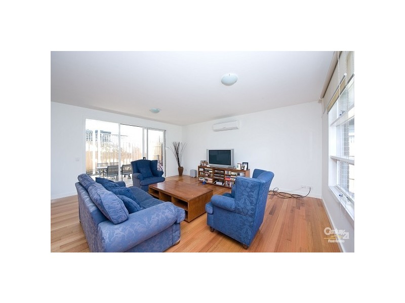 2 MYRTLE STREET, Williamstown VIC 3016