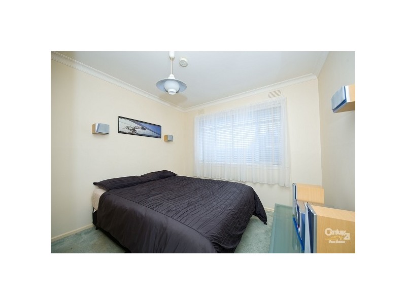 3 Scullin Street, Altona VIC 3018