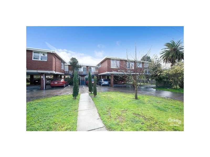 3/11 Chifley Drive, Maribyrnong VIC 3032