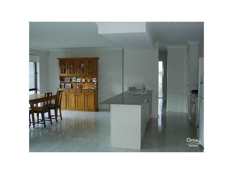 51 PANKHURST PROMENADE, Point Cook VIC 3030