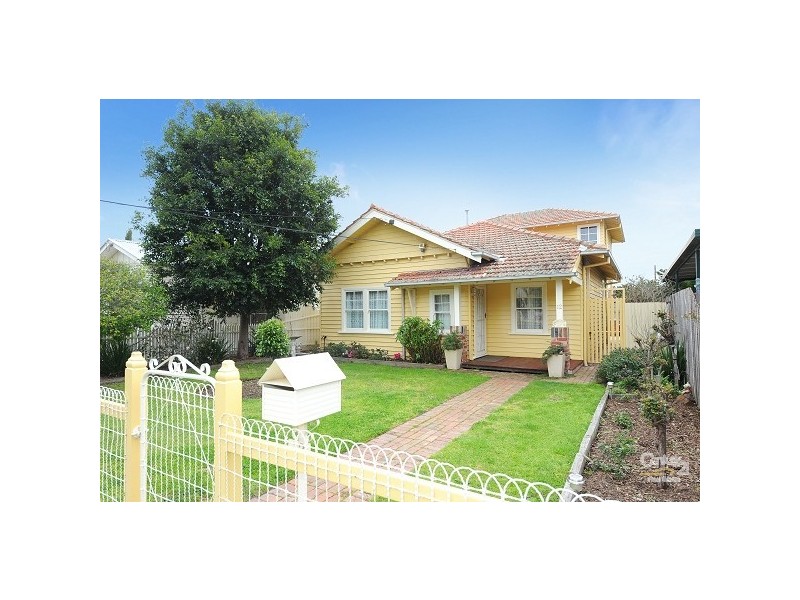 12 Junction Street, Newport VIC 3015