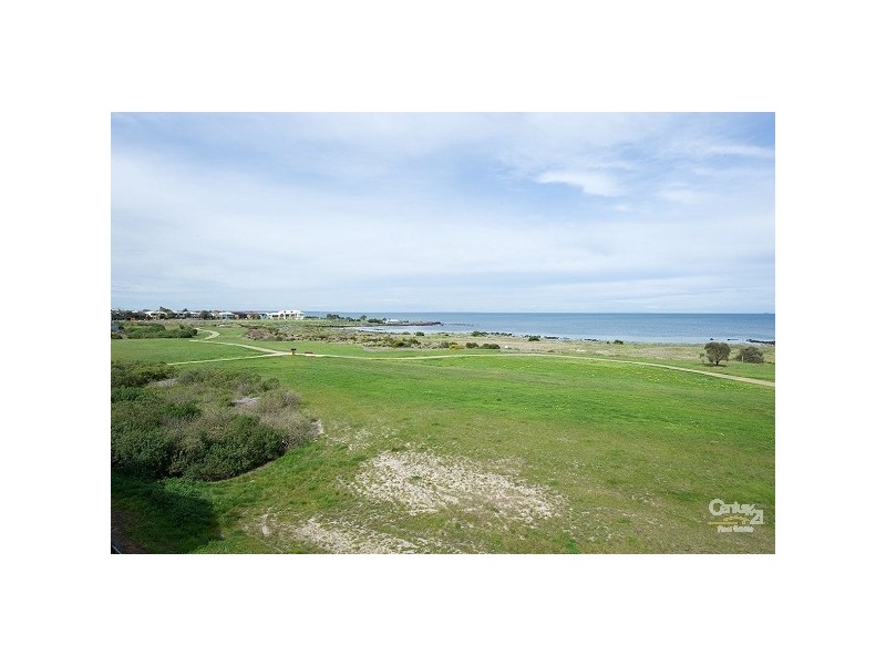 9 Hoffman Terrace, Williamstown VIC 3016