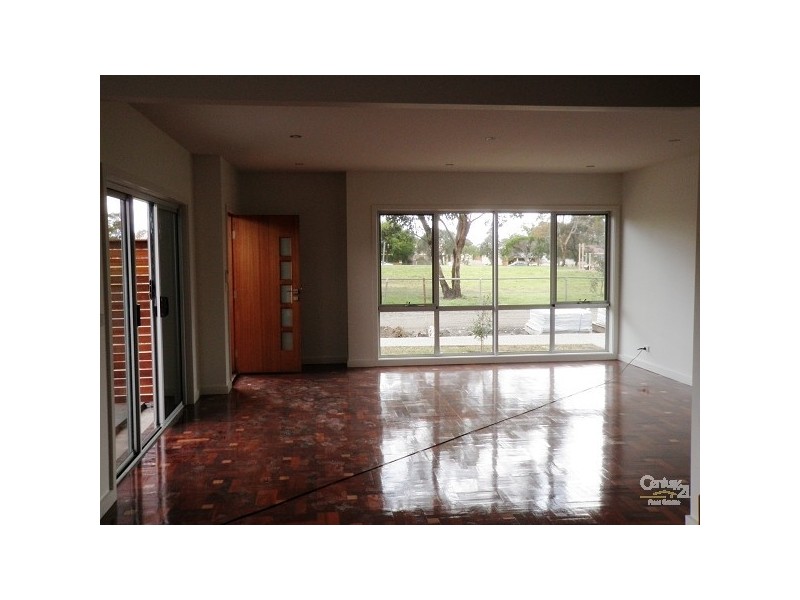 3/71 OXFORD STREET, Newport VIC 3015