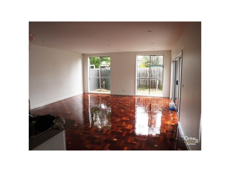 3/71 OXFORD STREET, Newport VIC 3015