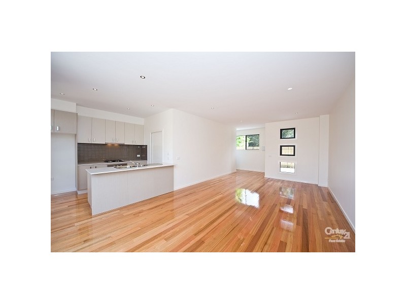 2/185 Blackshaws Rd, Newport VIC 3015