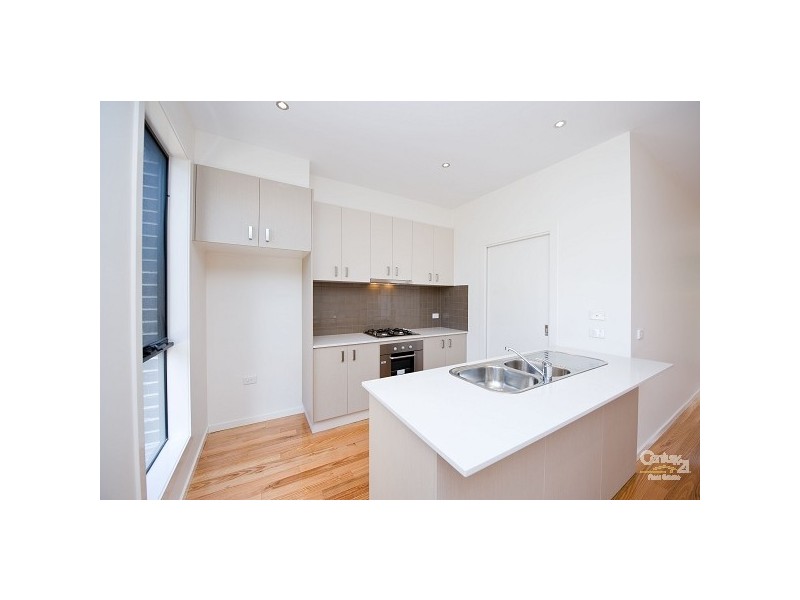 2/185 Blackshaws Rd, Newport VIC 3015