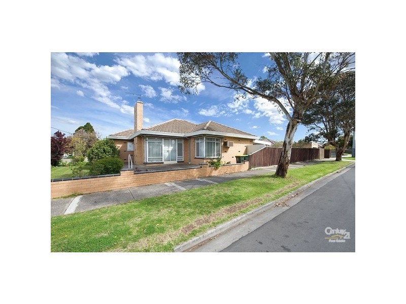 71 Blenheim Road, Newport VIC 3015