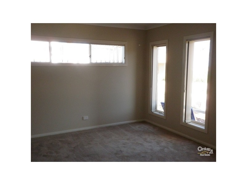 3 WATERSEDGE COVE, Sanctuary Lakes VIC 3030