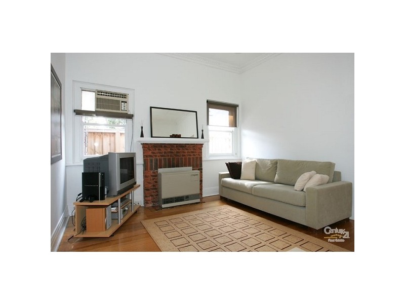 92 THOMPSON STREET, Williamstown VIC 3016