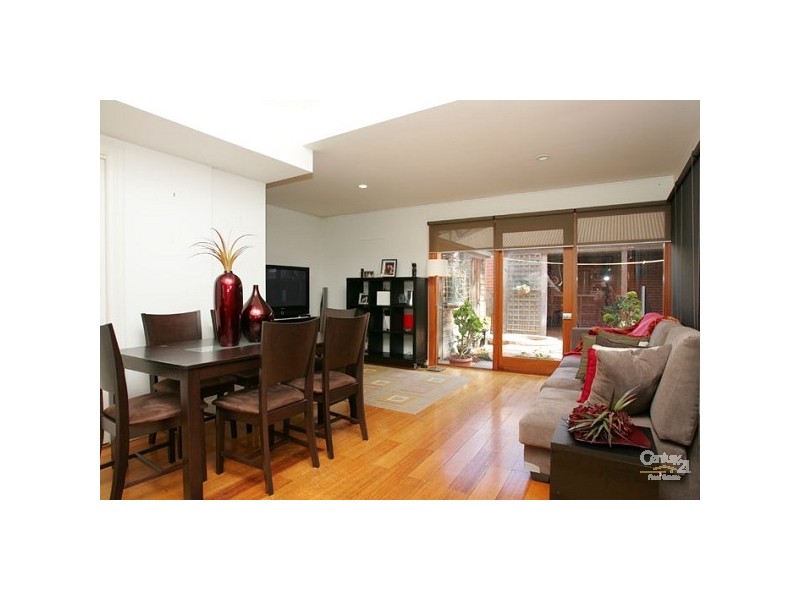 92 THOMPSON STREET, Williamstown VIC 3016