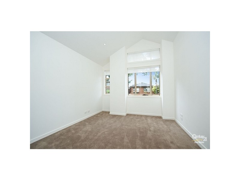 91 North Road, Newport VIC 3015