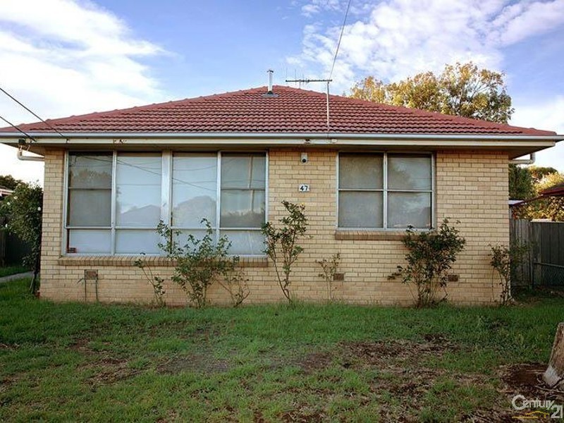 47 CROPLEY CRESCENT, Laverton VIC 3028