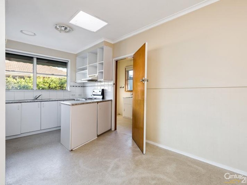 47 CROPLEY CRESCENT, Laverton VIC 3028