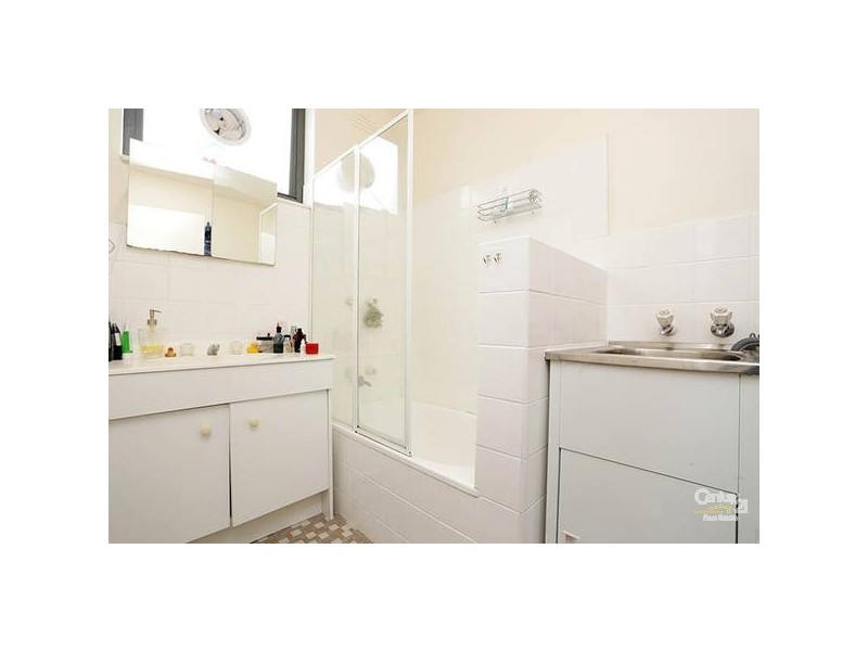 3/68 KOROROIT CREEK ROAD, Williamstown VIC 3016