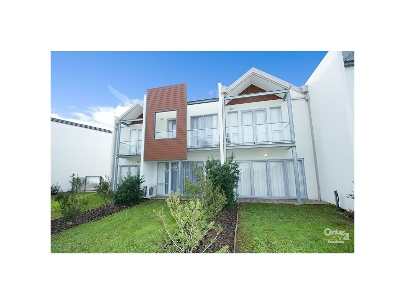 37/9 Greg Norman Drive, Sanctuary Lakes VIC 3030