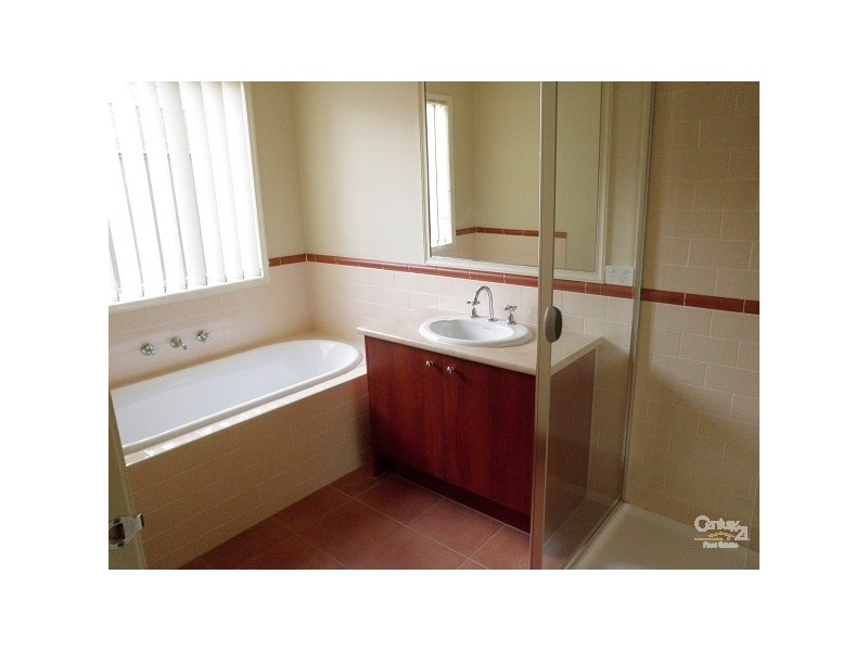 1 BANNING COURT, Point Cook VIC 3030