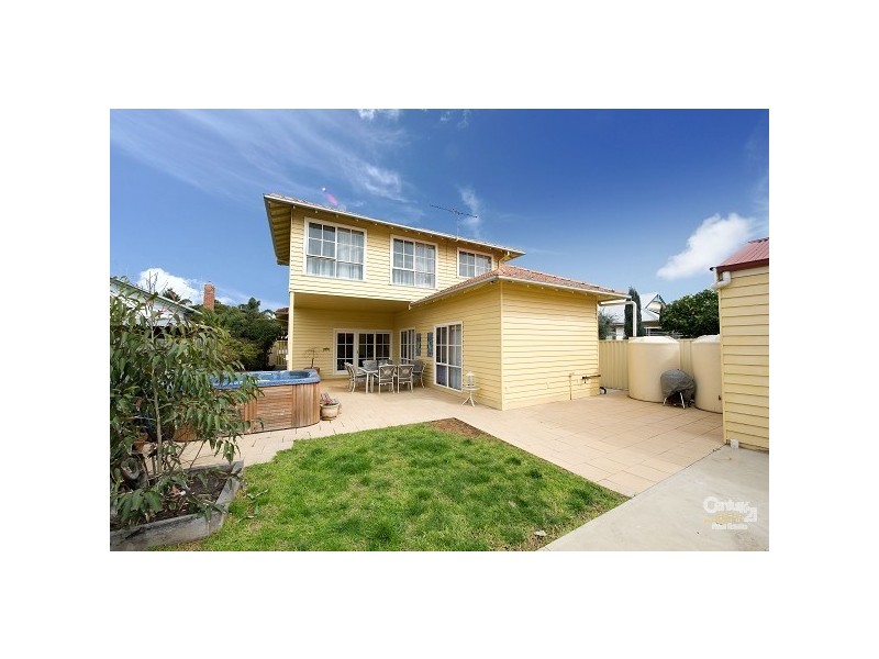 12 Junction Street, Newport VIC 3015