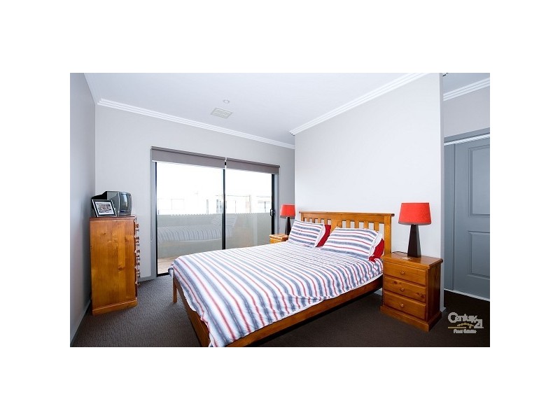 7 Kingham Street, Newport VIC 3015