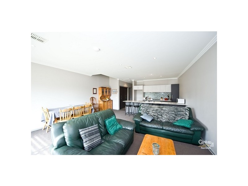 7 Kingham Street, Newport VIC 3015